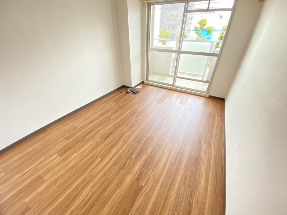 サリュー塚口の物件内観写真