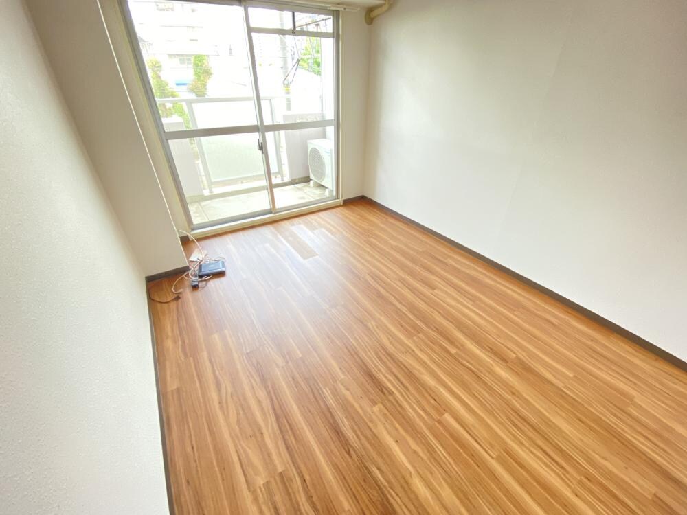 サリュー塚口の物件内観写真