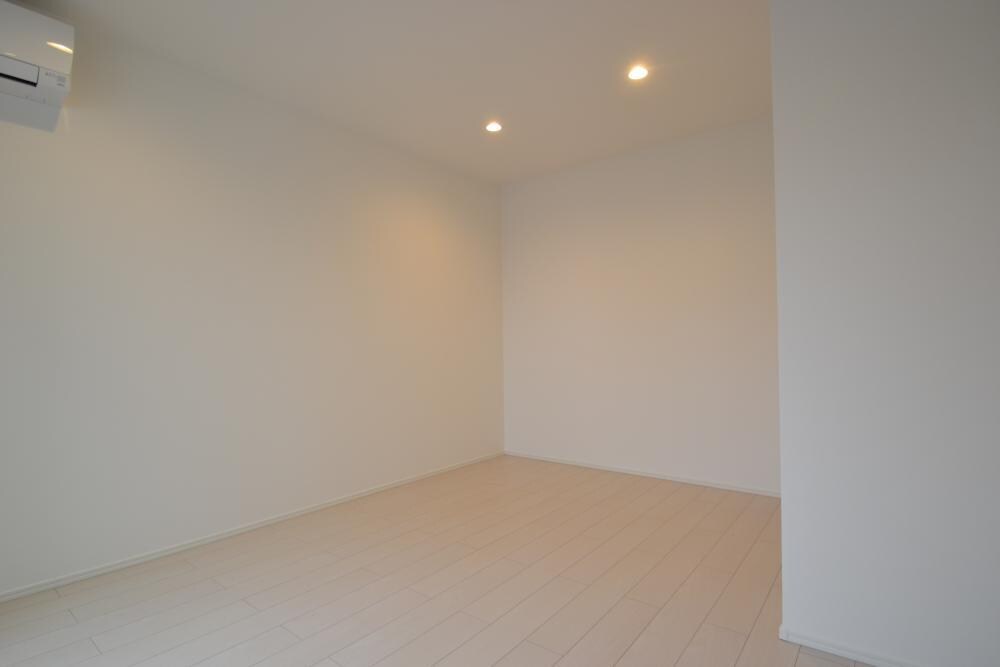 LOTUS Tsukaguchi2の物件内観写真