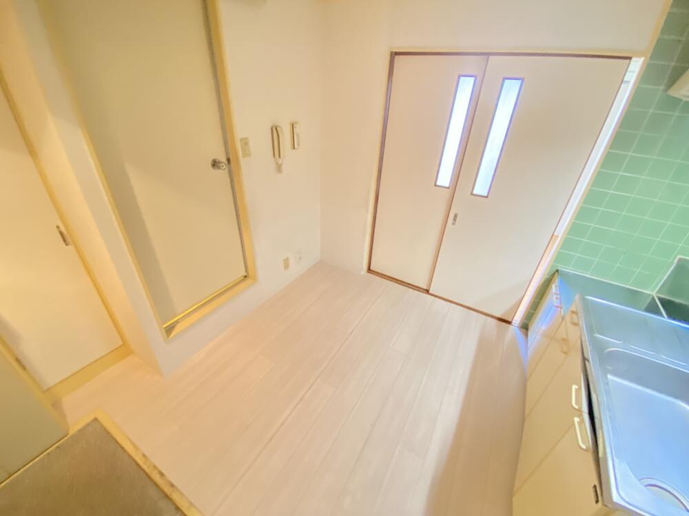 エンプレス南塚口の物件内観写真