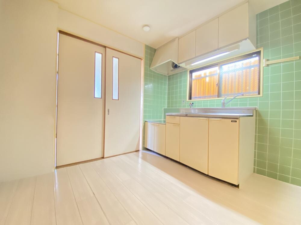 エンプレス南塚口の物件内観写真