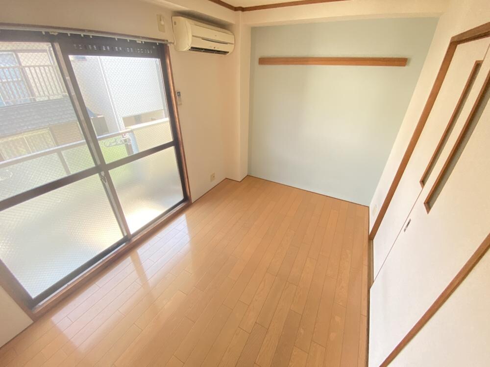 エンプレス南塚口の物件内観写真