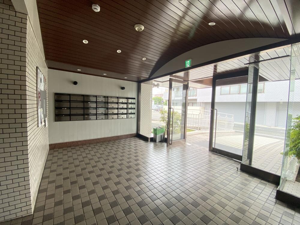 ビューハイツプリムラの物件外観写真