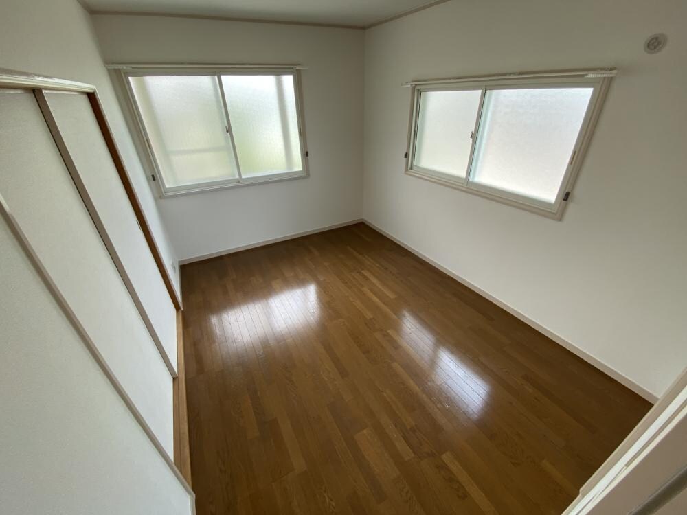 サイラント甲風園の物件内観写真