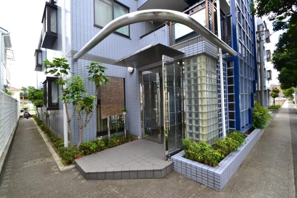 ラヴィール若宮の物件外観写真