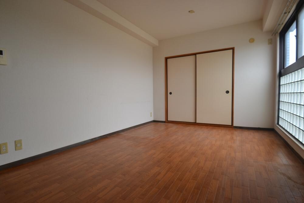 ラヴィール若宮の物件内観写真