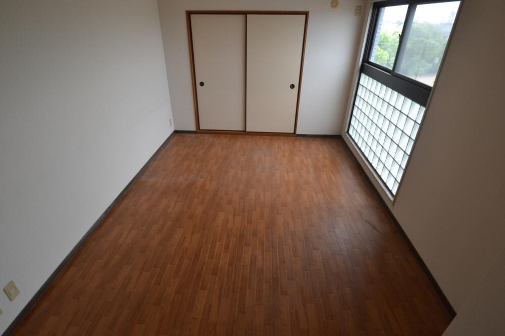 ラヴィール若宮の物件内観写真