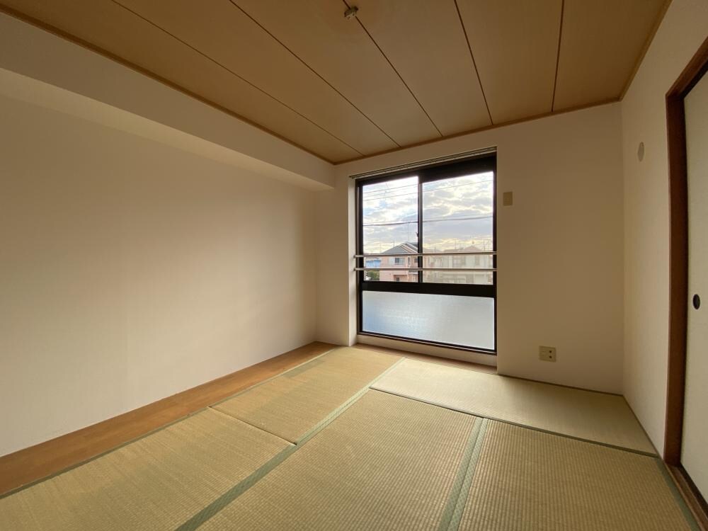 メゾン鈴原の物件内観写真