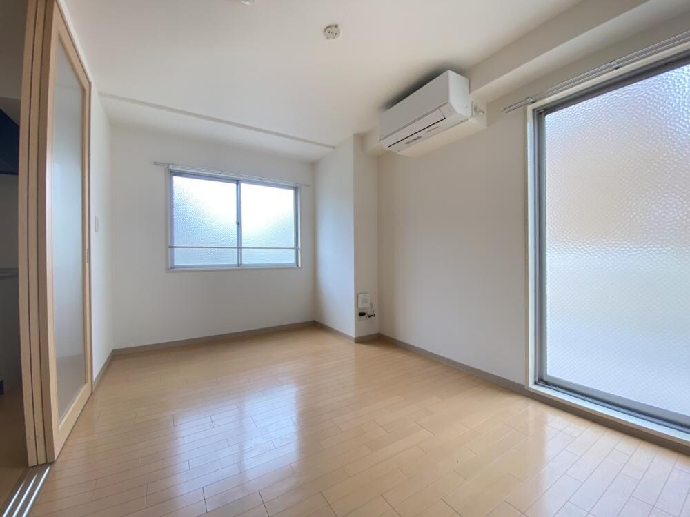 瑠璃甲東園の物件内観写真