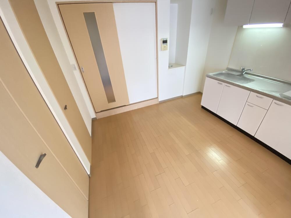 瑠璃甲東園の物件内観写真