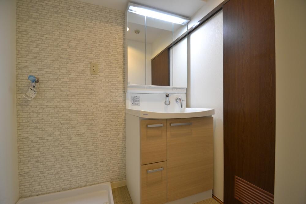 プラマー2番館の物件内観写真