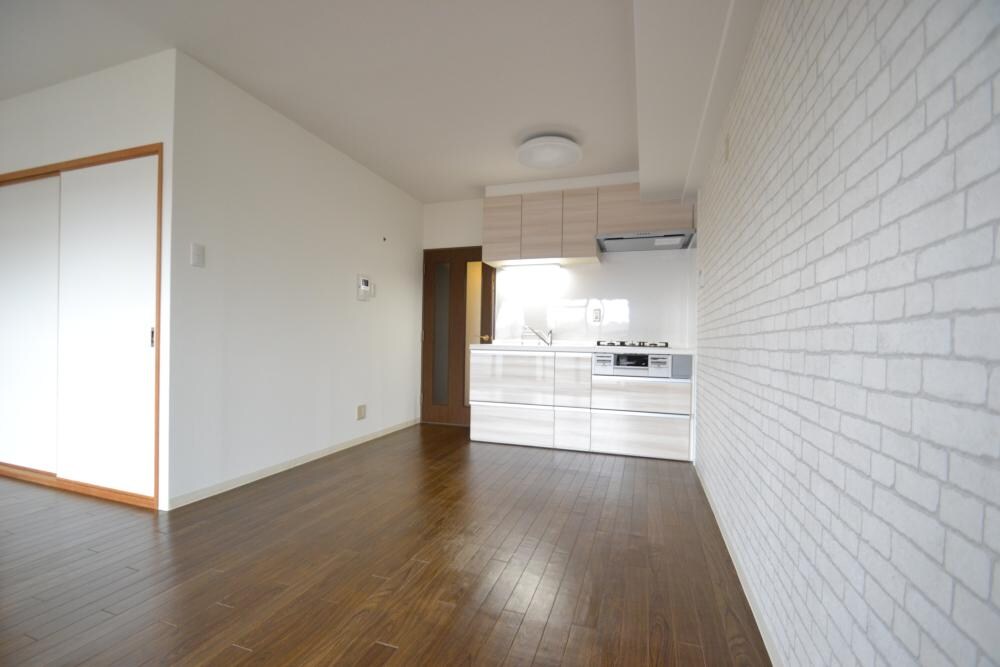 プラマー2番館の物件内観写真