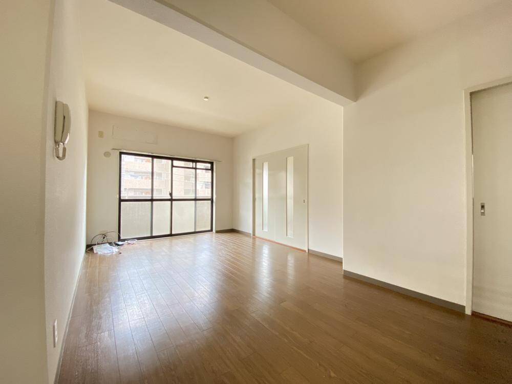 パラディオン1の物件内観写真