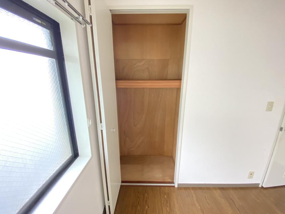 パラディオン1の物件内観写真