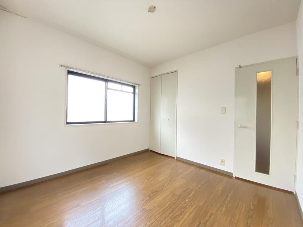 パラディオン1の物件内観写真