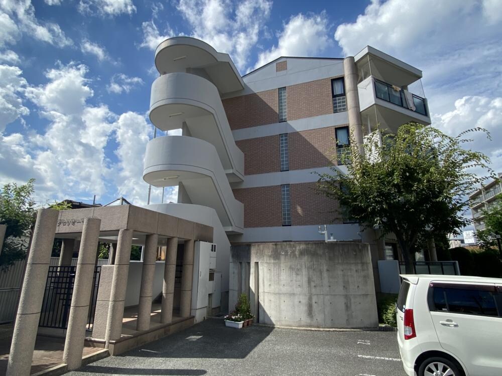 グロリオーサ門戸の物件外観写真