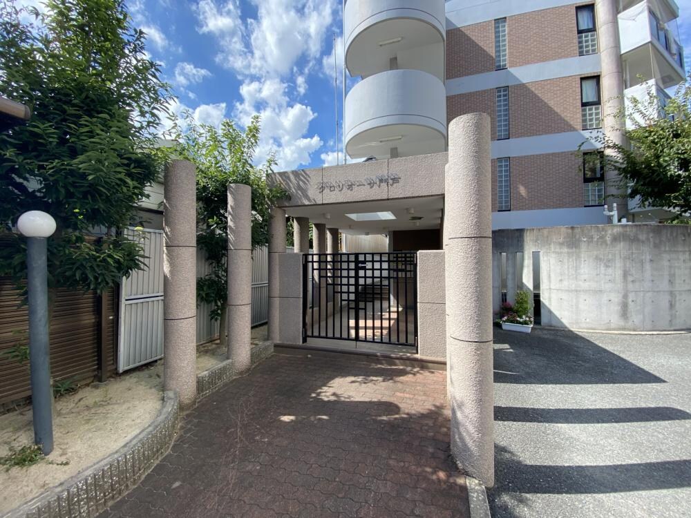 グロリオーサ門戸の物件外観写真