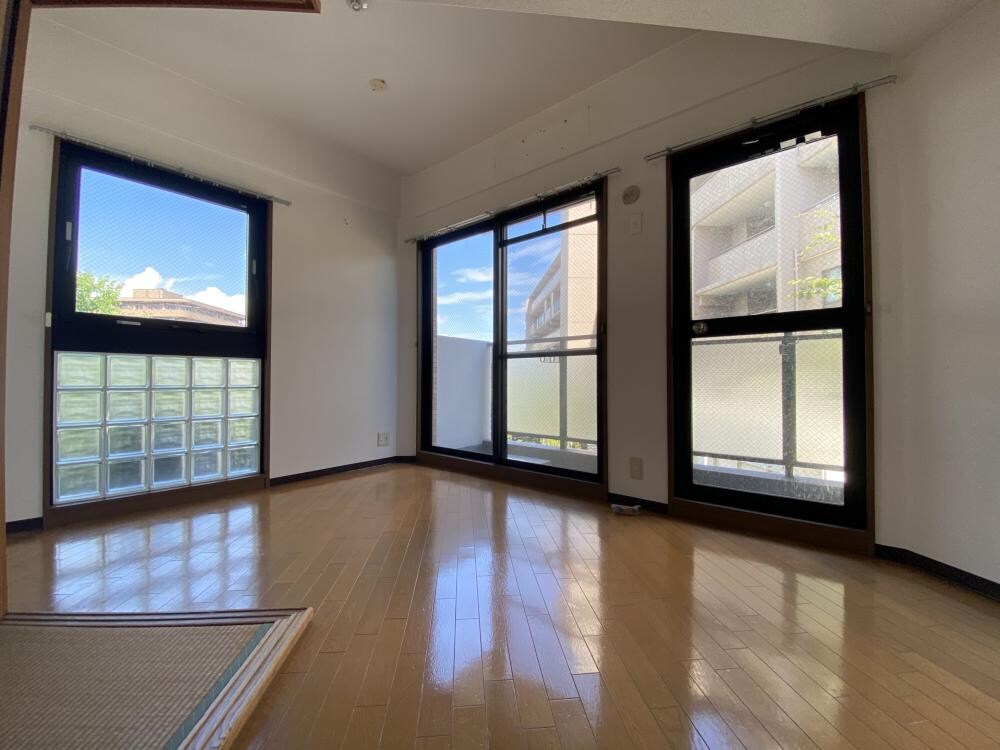 グロリオーサ門戸の物件内観写真