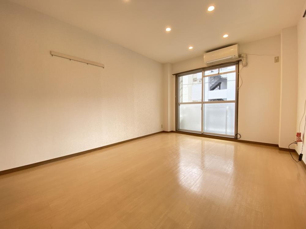 ハウスリーブスの物件内観写真