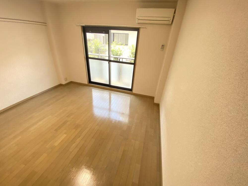 リブレメゾン甲東園エストの物件内観写真