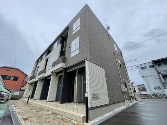 プラセール宝塚2の物件外観写真