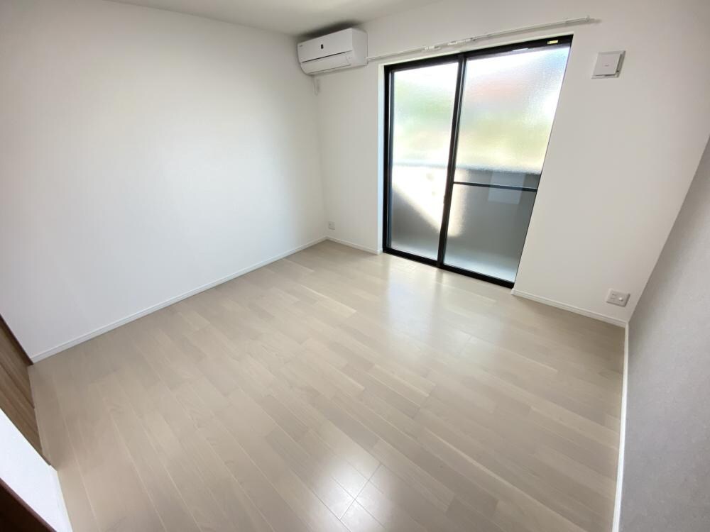 ドエル小松SOUTHの物件内観写真