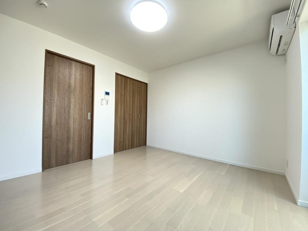 ドエル小松SOUTHの物件内観写真