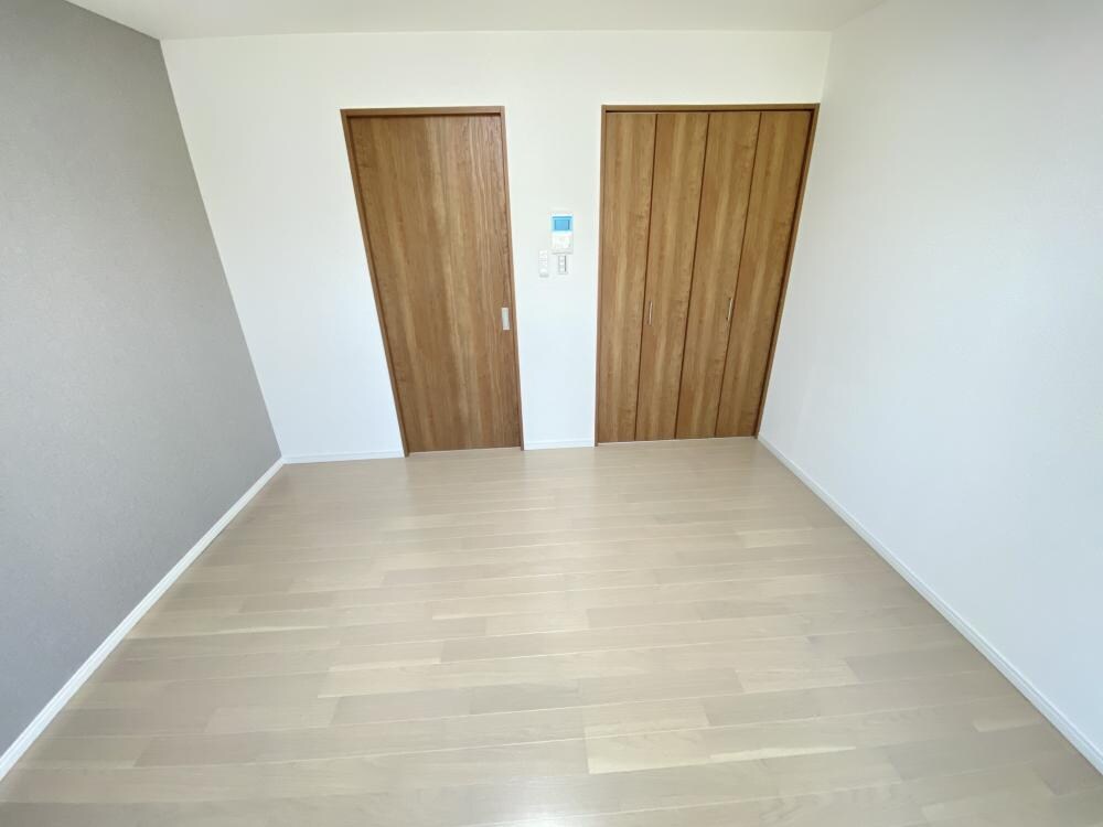 ドエル小松SOUTHの物件内観写真