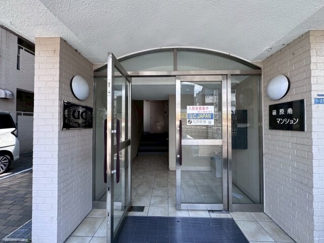 篠原南マンションの物件外観写真