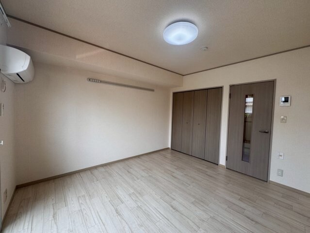 ハイネス岡本の物件内観写真