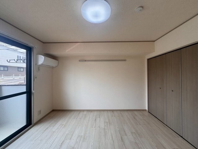 ハイネス岡本の物件内観写真