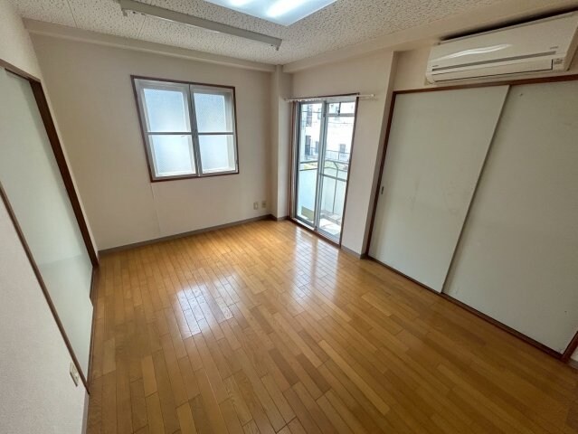 グリーン本山の物件内観写真