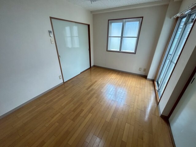 グリーン本山の物件内観写真