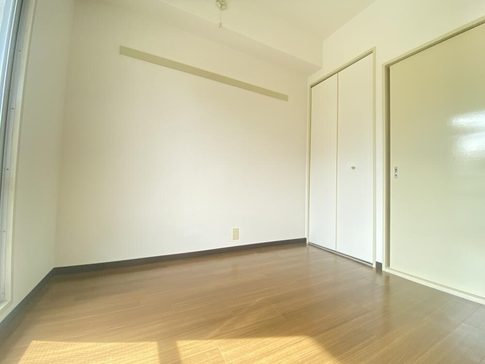 サンロイヤル塚口の物件内観写真