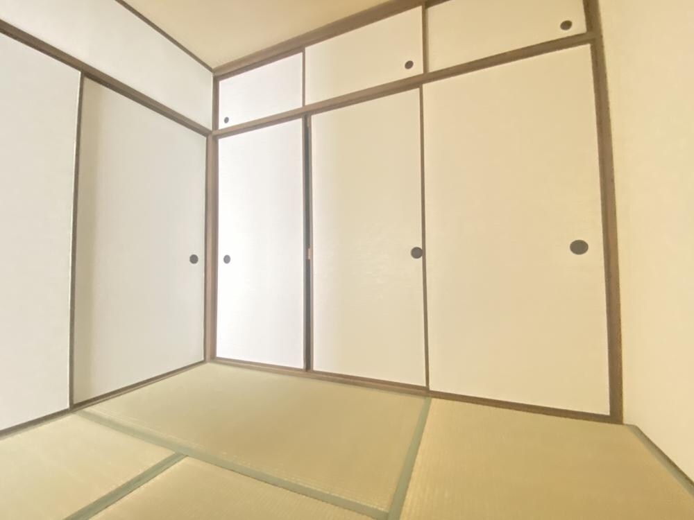 サンロイヤル塚口の物件内観写真