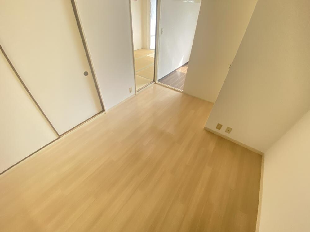 サンロイヤル塚口の物件内観写真