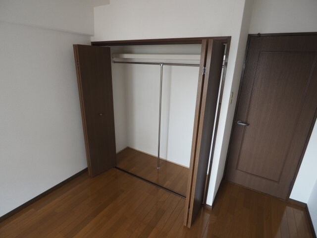 ハイネス岡本の物件内観写真