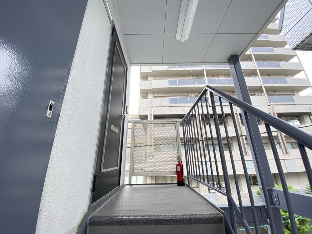 ハウスリーブスの物件外観写真