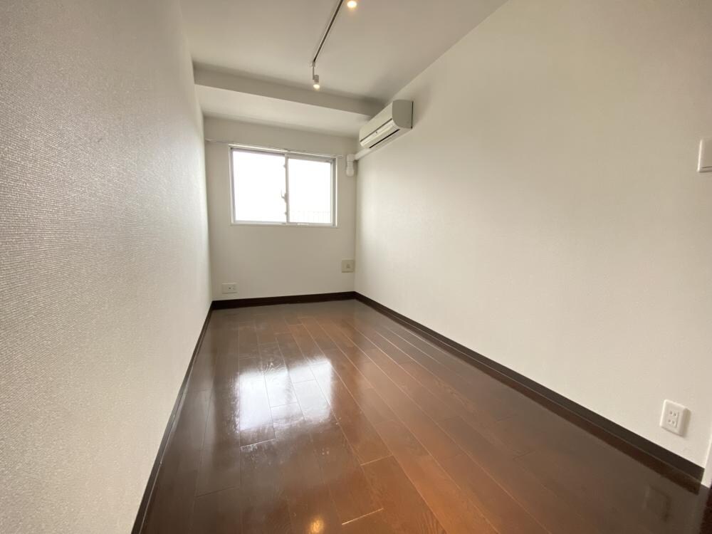 レジディア甲東園の物件内観写真