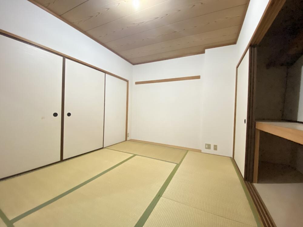 白鷹松下町マンションの物件内観写真