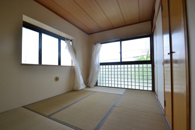 ラ・メゾンクレールの物件内観写真