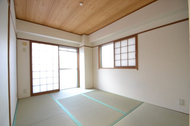 篠原南マンションの物件内観写真