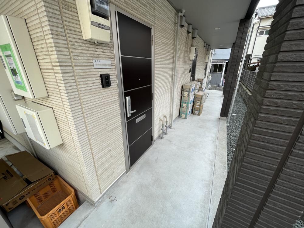 ドエルファーストの物件外観写真