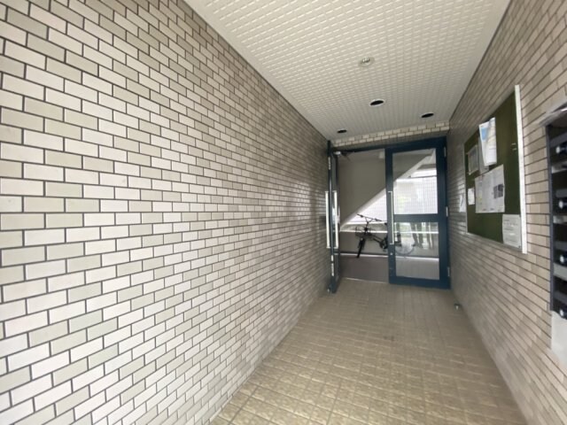 クレセント夙川の物件外観写真