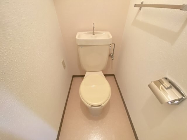 クレセント夙川の物件内観写真