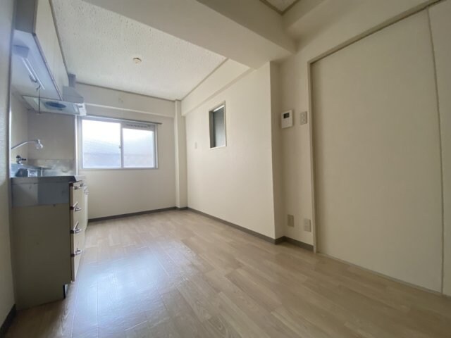 クレセント夙川の物件内観写真