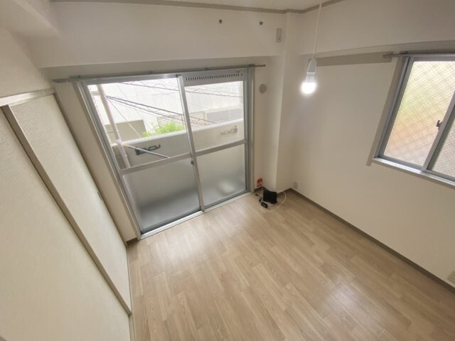 クレセント夙川の物件内観写真