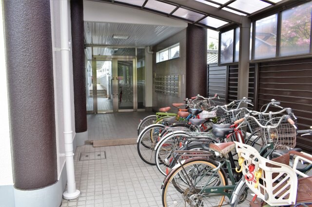 エクシード塚口の物件外観写真