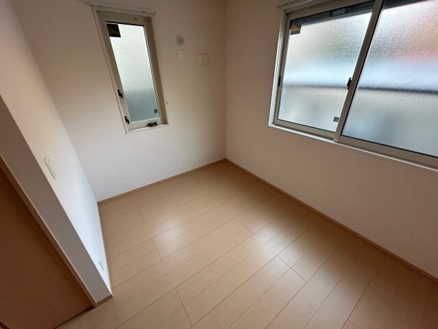 グランメールタカミの物件内観写真