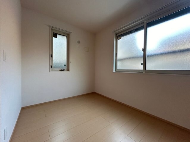 グランメールタカミの物件内観写真